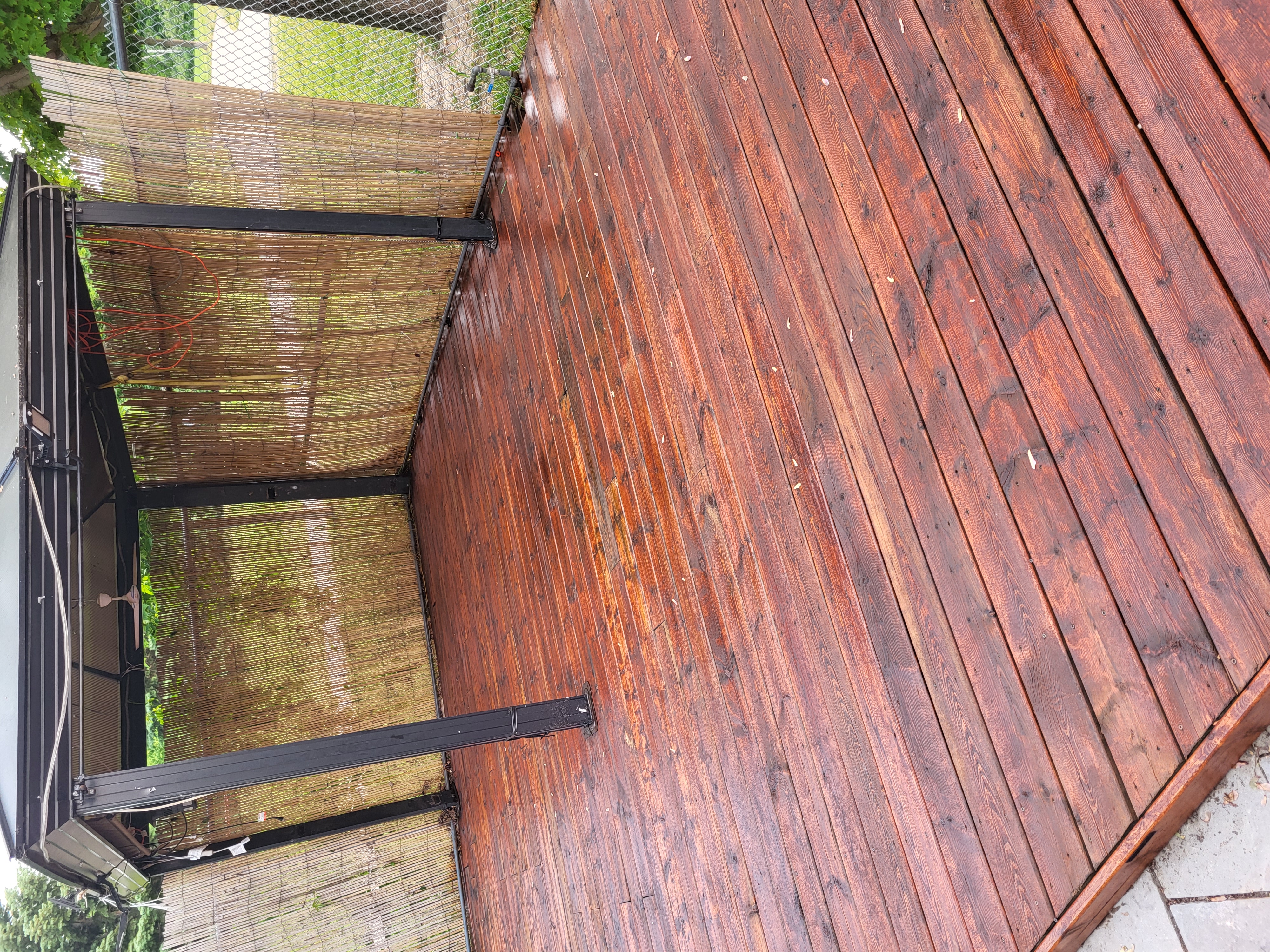 Quality Deck and Fence Staining in Ajax, Ontario